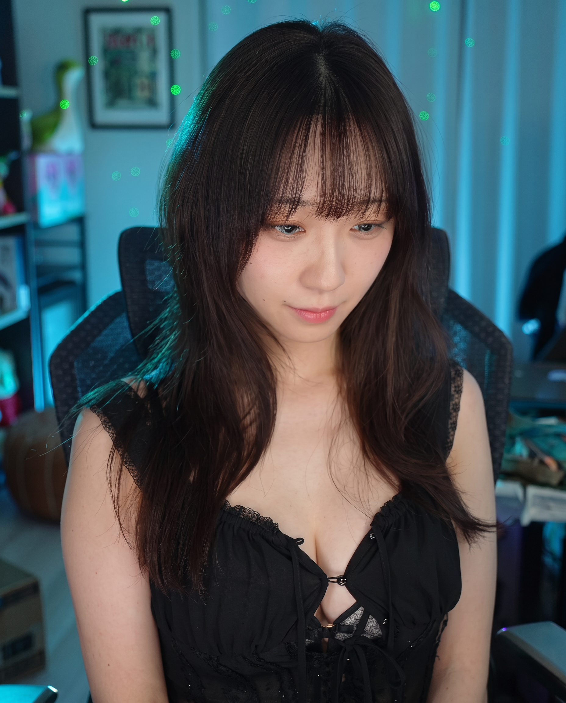 伊織もえ,グラビア,写真集,ワンピース,コスプレ,下乳,グラビア女王,バズ,グラビアフォトブック,エロい,高画質,rar